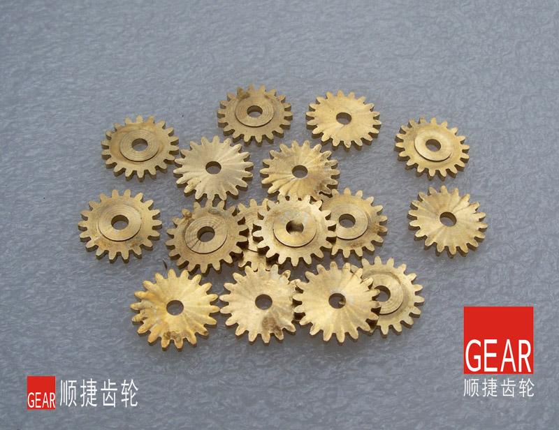 ����(y��ng)�����X݆