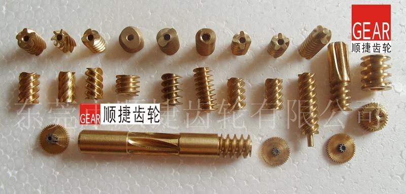 ����(y��ng)���΁�U