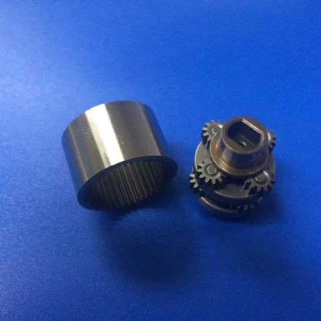 �L���X݆��