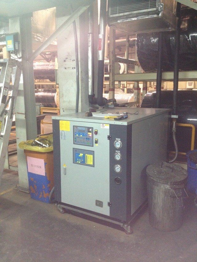 �Ϻ����һ�w�C�����ˮ�䣬����C�M