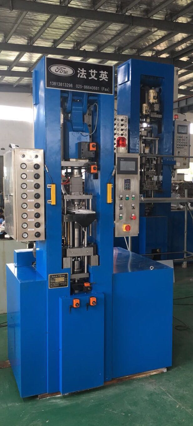 ������ĩұ����Ή��C