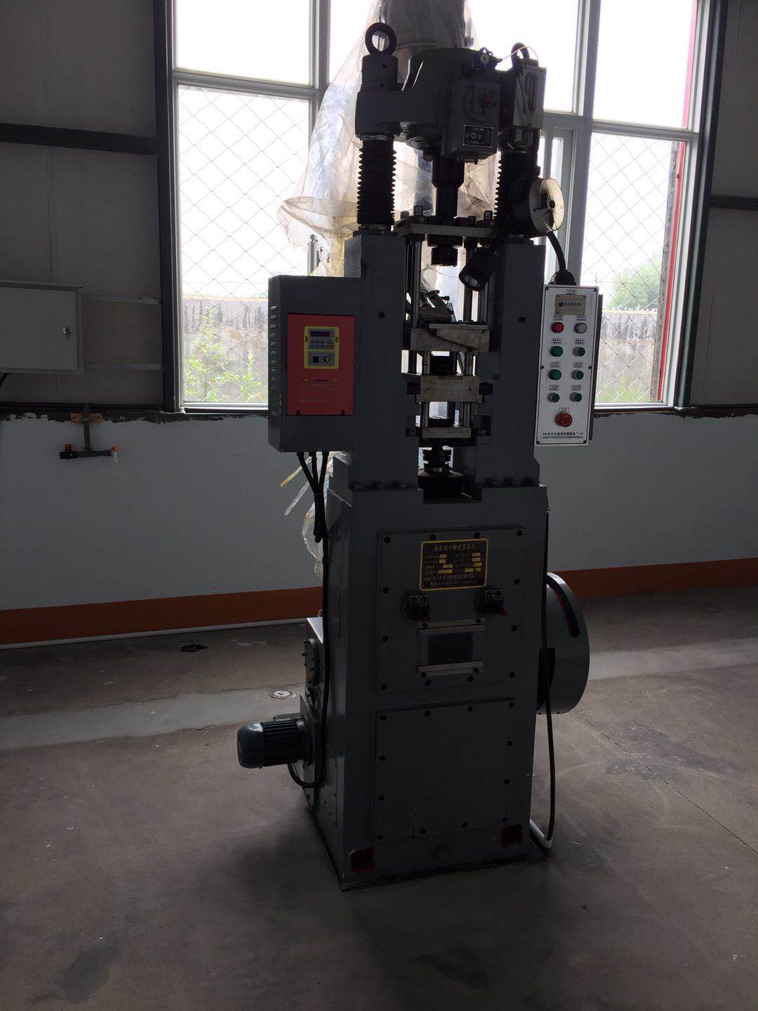 ����(y��ng)DFJ   16T  30T  40T��ĩұ�����C(j��)