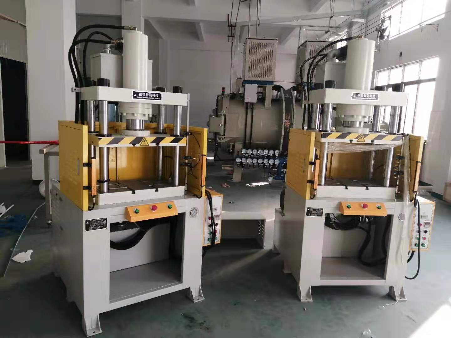 MIM�ŷ��͉��C(MIM���ΙC)