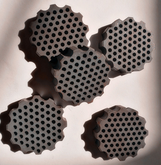 ������ĩұ����֧�ܽg��C���