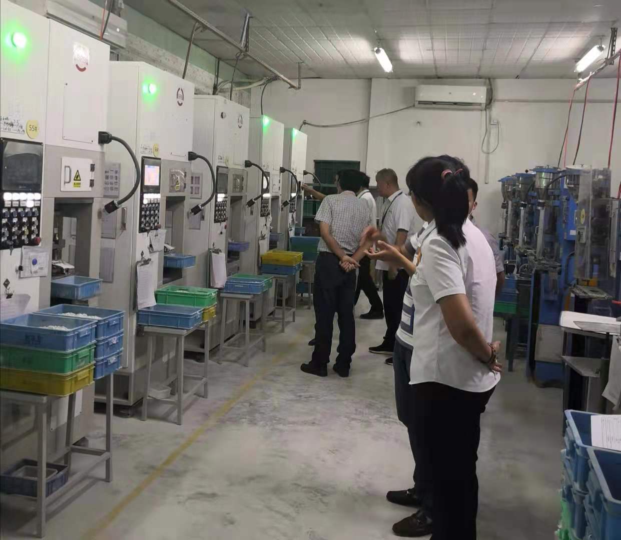 20����һ�¶��ŷ����͙C(j��)